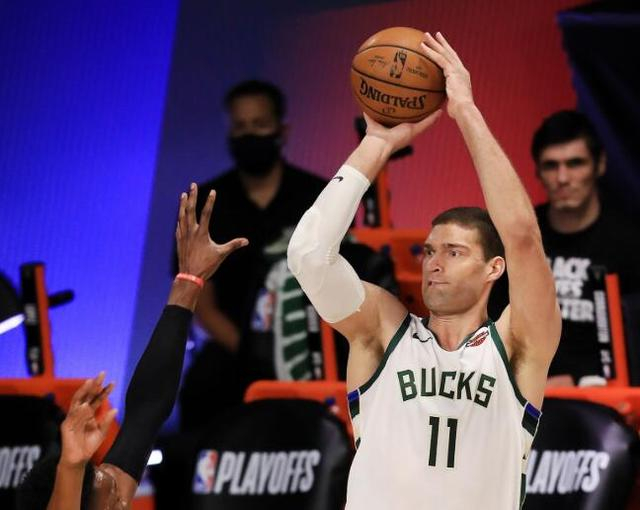 虎扑网- 塞外雄鹿队失利荆楚雄鹿队，自行车巡回赛上演关键失误成转折！轮换效果显现