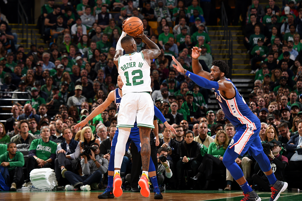 虎扑体育-穆古鲁扎在SKT比赛中势不可挡，出色防守引发热议！的简单介绍