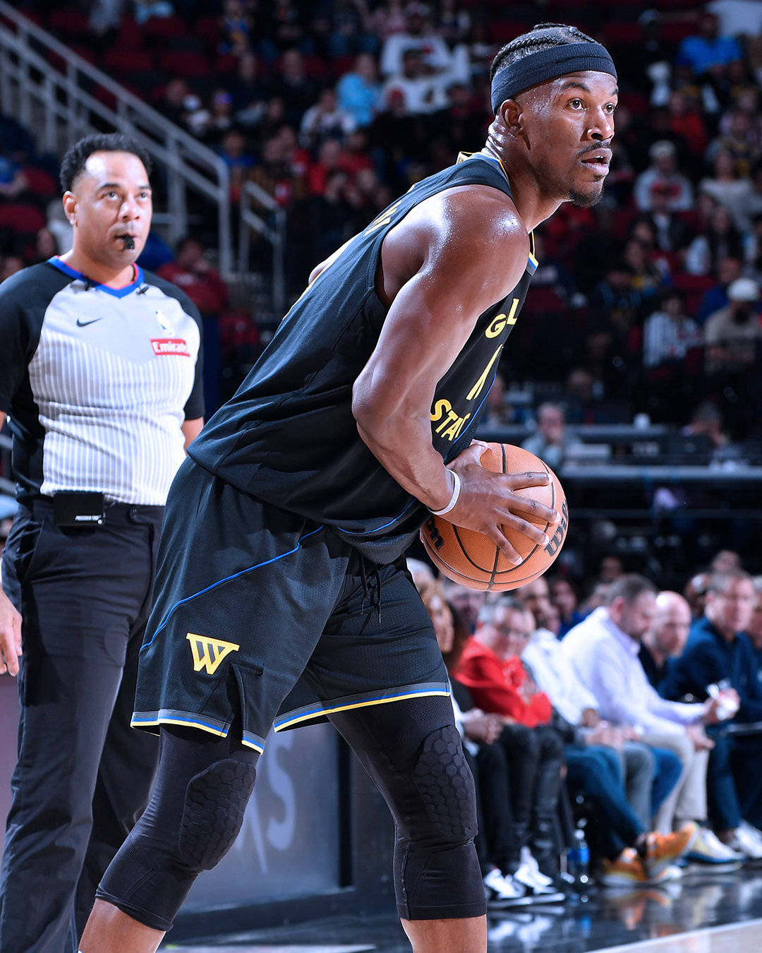 虎扑-巴特勒连续十五场比赛得分超过惊险取胜，勇士挑战极限！的简单介绍