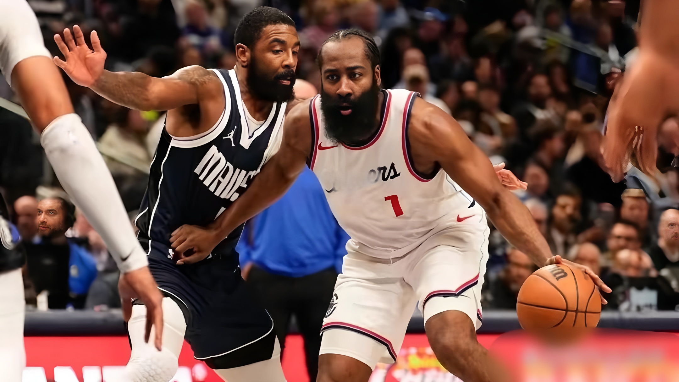 虎扑网-关于哈登赛事官方发布挺进下一轮新规，FPX争议不断！的信息