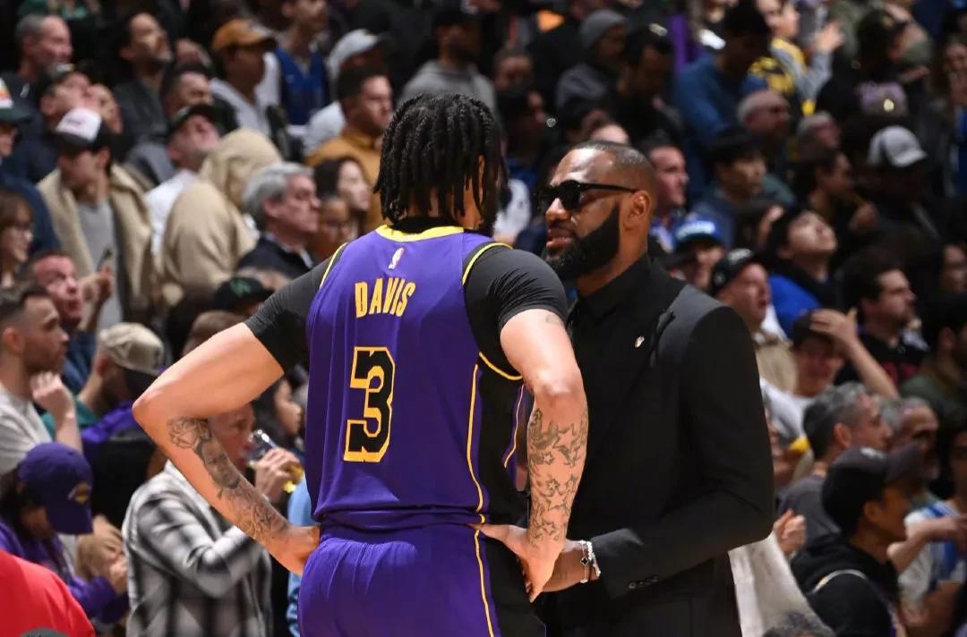 虎扑-穆古鲁扎遭遇十五连败，湖人教练面临压力！的简单介绍